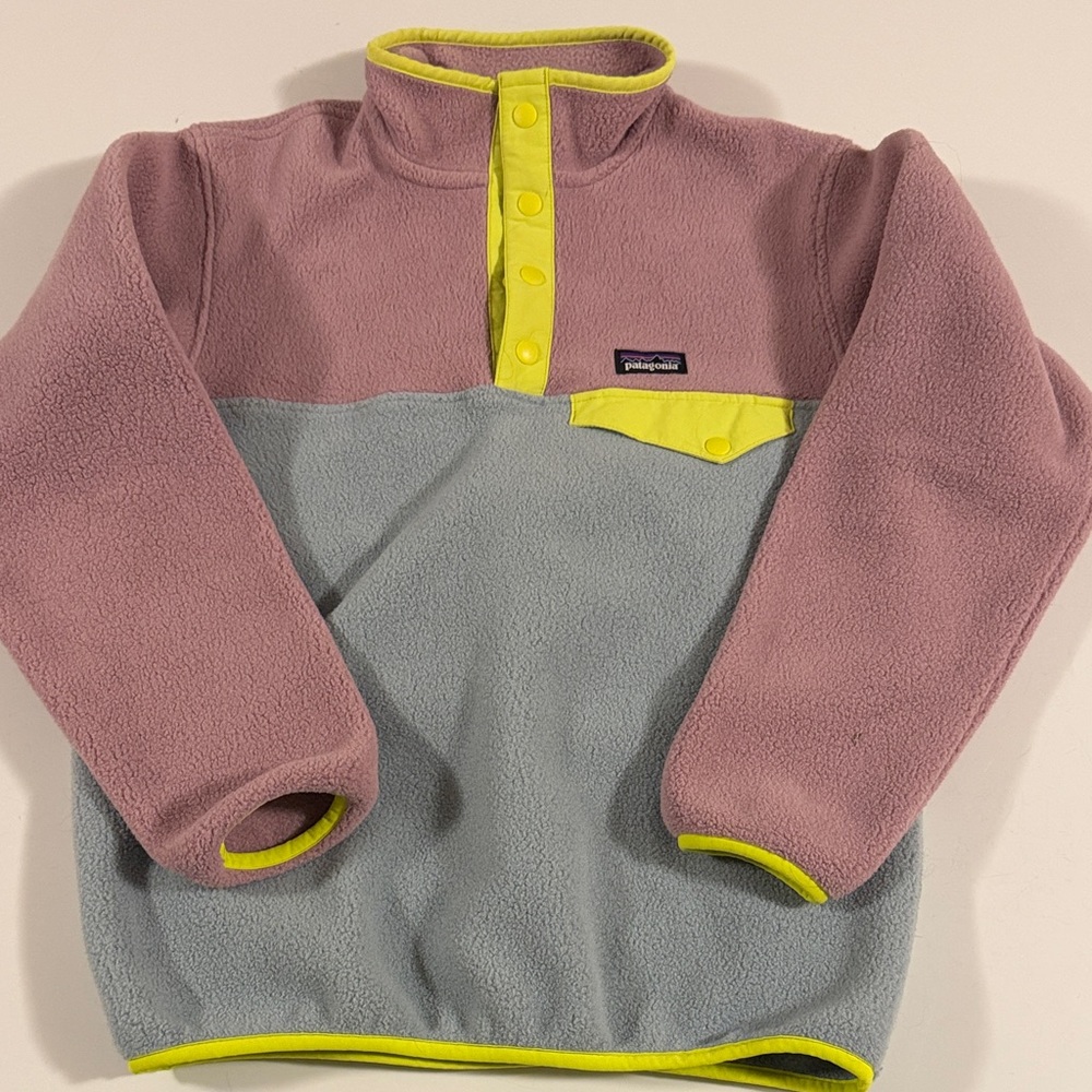Patagonia lightweight Synchilla Snap-T Fleece pullover size 10